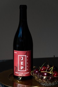 J E P 2018 Pinot Noir